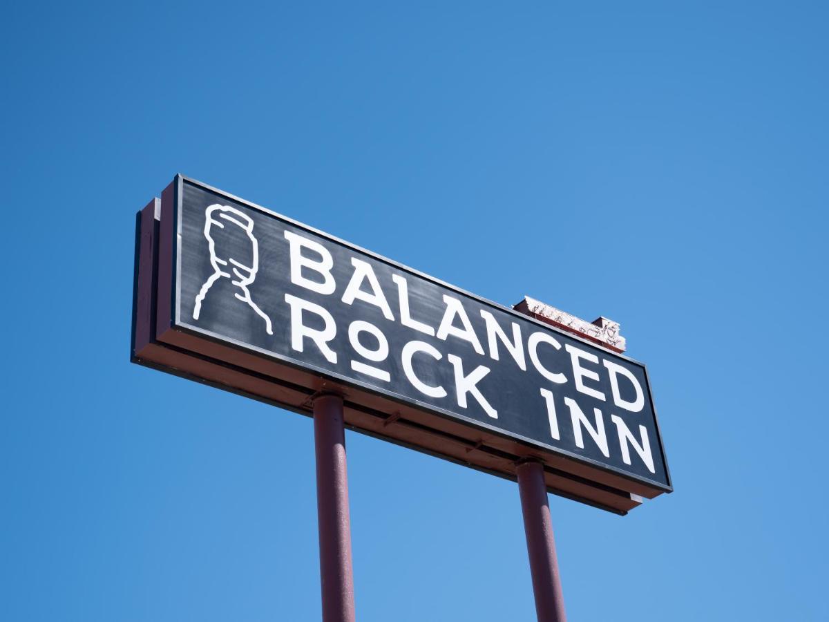 Balanced Rock Inn Fruita Bagian luar foto