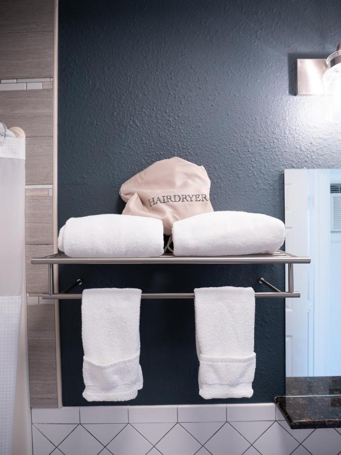 Balanced Rock Inn Fruita Bagian luar foto